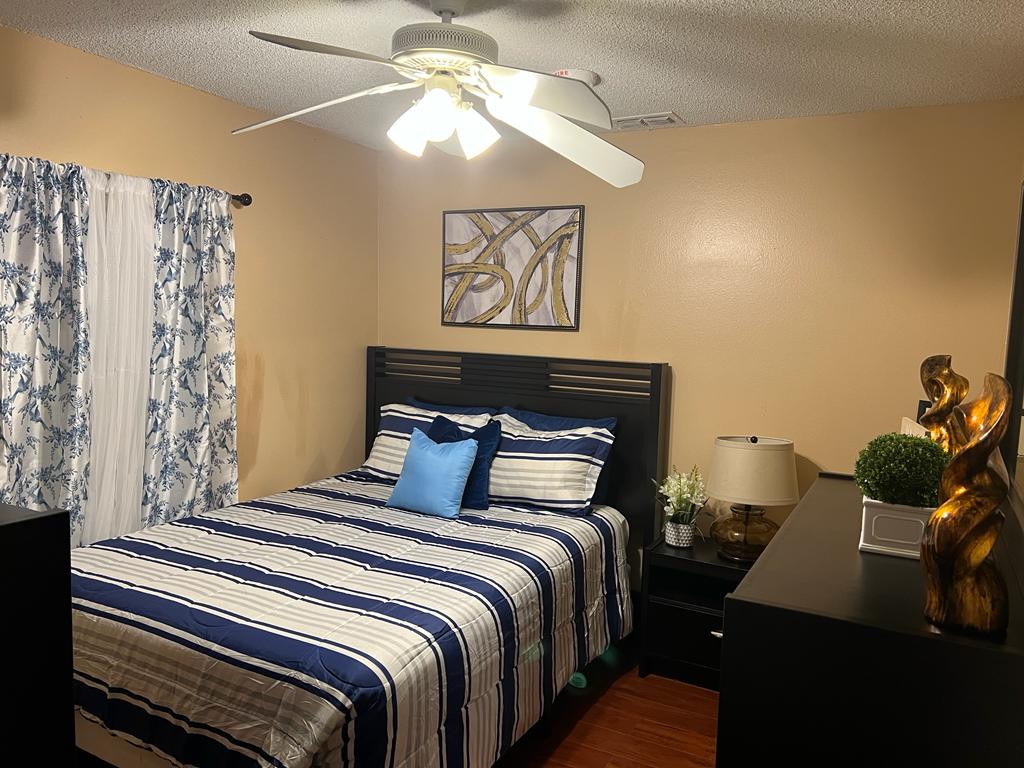 896d2383 fdfd 42a5 9e2b 64ae78ec7485